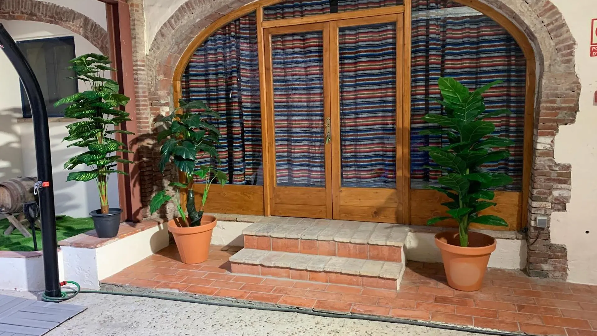 別荘 Casa Rural El Pati De L'Albera Sant Climent Sescebes スペイン